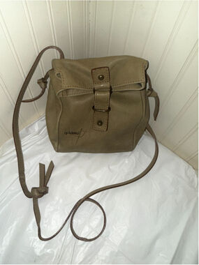 Iyiami Leather Handbags Sugar mini bag green crossbody Artisan Made